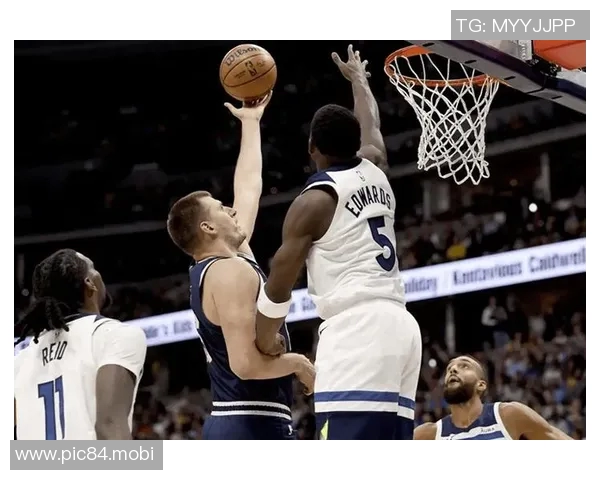 小卡轰31+9+7仍无缘今日最佳！因为胖虎打爆DPOY戈贝尔